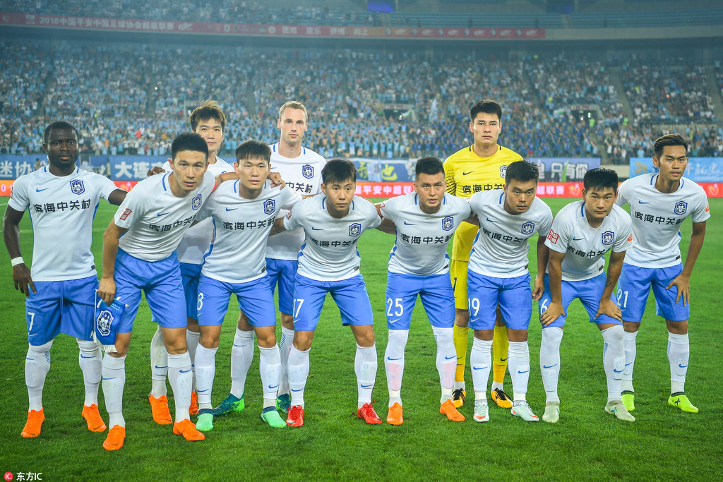 NBA交易市场动态：湖人完成外援引进,