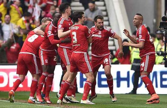 布里奇斯&塞克斯顿同砍20+，黄蜂终结7连败