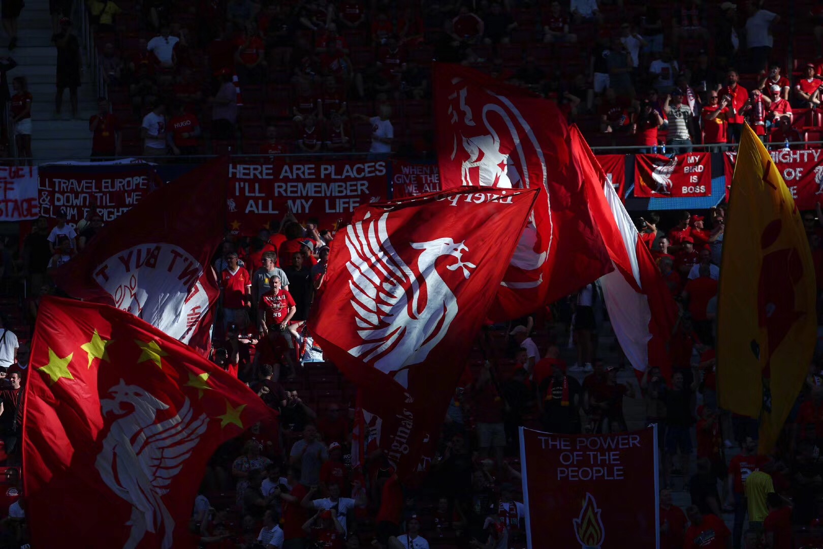 本世纪德甲戴帽次数前十：莱万领跑凯恩第三